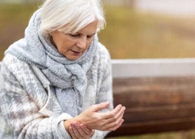 Arthritis: Types, Symptoms, Diet, Lifestyle & Treatment